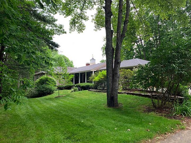 82 Westview Rd in Damariscotta, ME - Building Photo - Building Photo