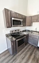 422 Country Downs Dr, Unit #3004-2 in Ballwin, MO - Foto de edificio - Building Photo