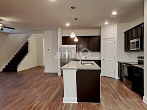 508 Cash Cir in Loganville, GA - Foto de edificio - Building Photo