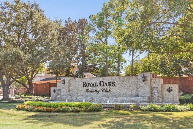 11826 Legend Manor Dr in Houston, TX - Building Photo - Building Photo