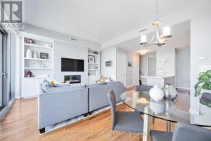 390 Cherry St in Toronto, ON - Building Photo