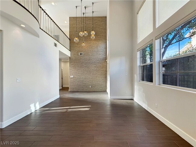 property at 1352 Fox Acres Dr