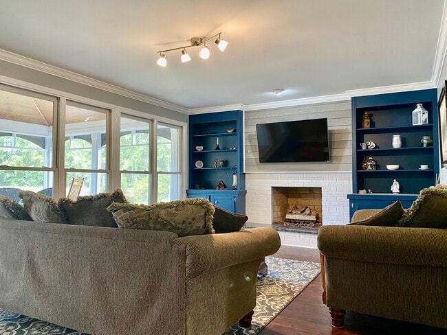 3409 W Hampton Pointe Dr in Florence, SC - Building Photo - Building Photo