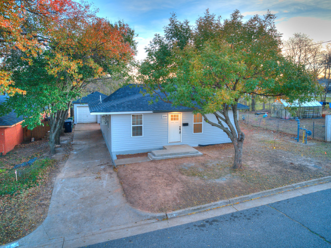 2008 NW 35th St in Oklahoma City, OK - Building Photo - Building Photo