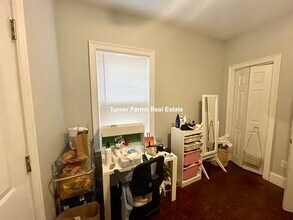 180 Hillside St, Unit 2 in Boston, MA - Building Photo - Building Photo