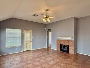 5218 Hill Timbers Dr in Humble, TX - Building Photo - Building Photo