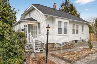 27 Algernon St in Cornwall, NY - Building Photo - Building Photo