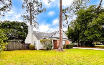 3931 Hunters Lake Cir W in Jacksonville, FL - Building Photo - Building Photo