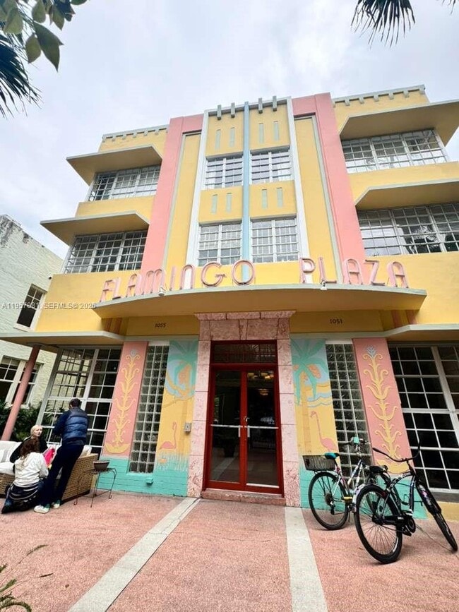 1051 Meridian Ave in Miami Beach, FL - Building Photo - Building Photo