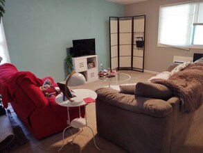 635 W 25th St in Lawrence, KS - Building Photo - Building Photo