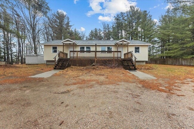38 Hobbs Rd in Milton, VT - Building Photo - Building Photo