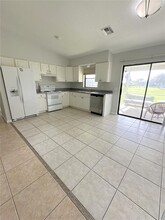 655 Trumpet Tree St in Punta Gorda, FL - Building Photo - Building Photo