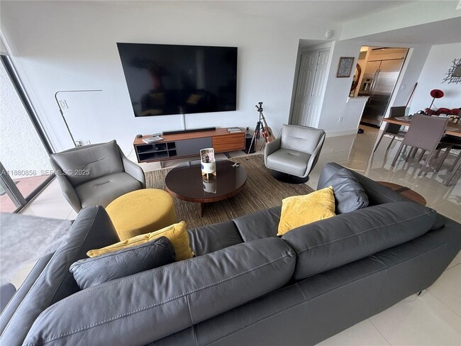 property at 5600 N Flagler Dr