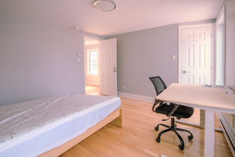 Furnished Rooms for Rent – All-Inclusive – in Gatineau, QC - Building Photo - Building Photo