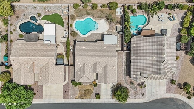 property at 129 N Joshua Tree Ln