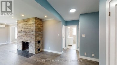 161 Park St in Toronto, ON - Building Photo - Building Photo