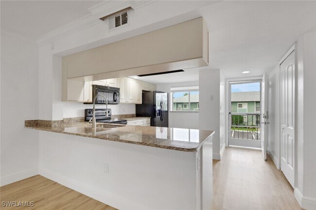 property at 146 Cypress Way E