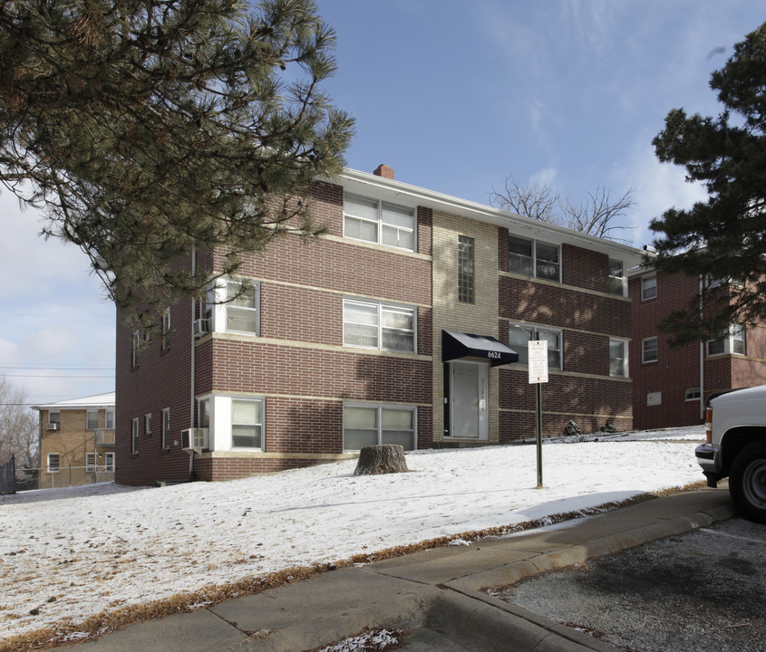 Pratt Street Apartments in Omaha, NE - Building Photo