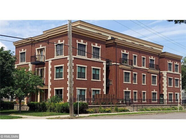 property at 625 Dayton Ave