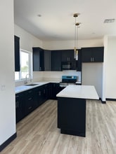 9208 E Ave T 6 in Littlerock, CA - Building Photo - Building Photo