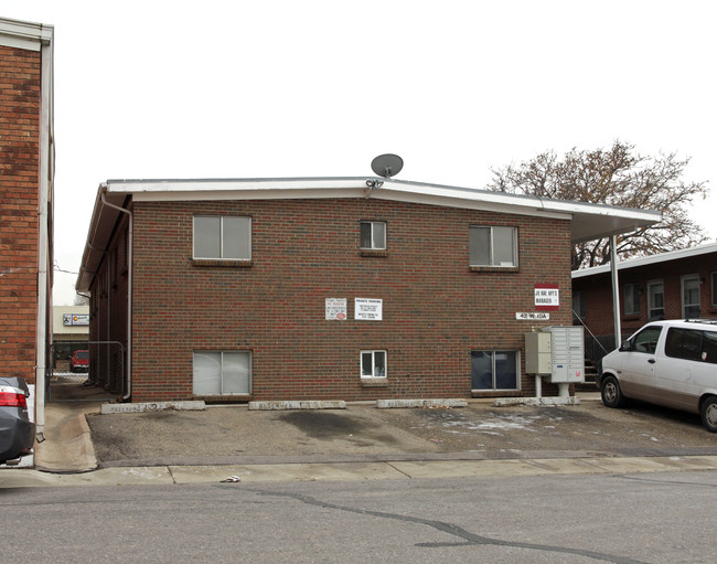 42 W Ida Ave in Littleton, CO - Foto de edificio - Building Photo