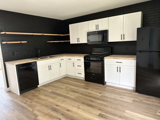 property at 2237 Garfield Ave