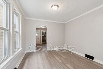 223 E Weber St in Toledo, OH - Building Photo - Building Photo