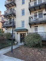 1013 N Elm St in Greensboro, NC - Building Photo