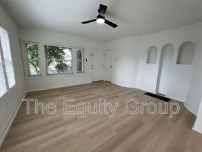 425 E Putnam Ave in Porterville, CA - Building Photo - Building Photo