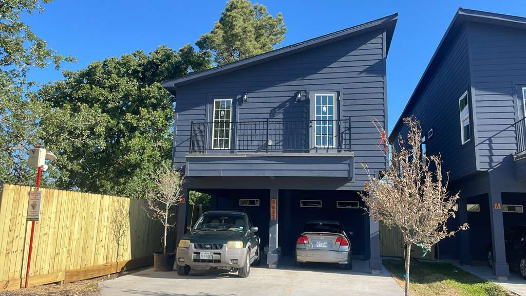 8623 Homewood Ln in Houston, TX - Foto de edificio