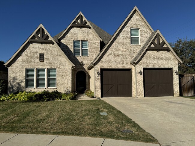 property at 921 Vintners Ct