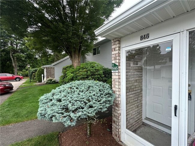 property at 846 Halifax Dr