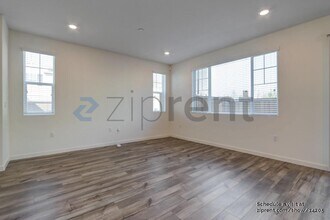 1300 Renewal Ln in Fairfield, CA - Building Photo - Building Photo