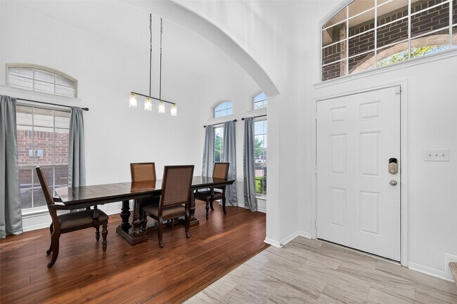 15807 Sonoma Park Dr in Houston, TX - Building Photo - Building Photo