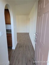 1842 N Decatur Blvd in Las Vegas, NV - Building Photo - Building Photo