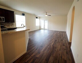 6139 Galloway Ln in League City, TX - Building Photo - Building Photo