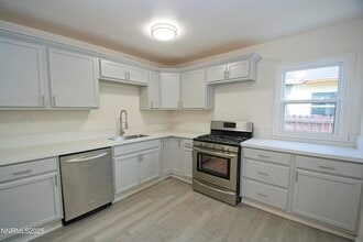 985 10th St in Sparks, NV - Building Photo - Building Photo