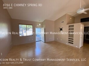 8766 E Chimney Spring Dr in Tucson, AZ - Building Photo - Building Photo