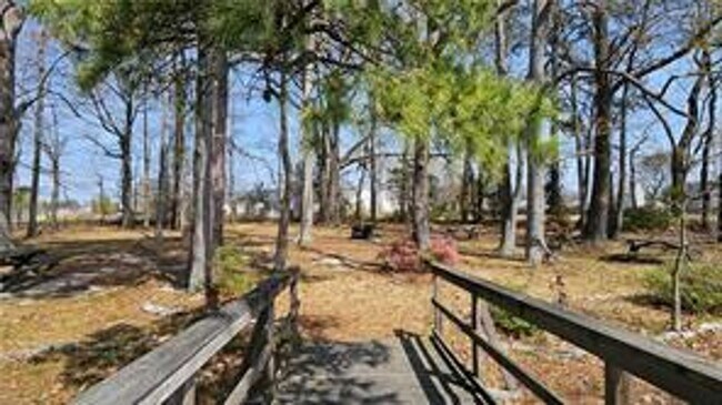 150 Loflin Way in Virginia Beach, VA - Foto de edificio - Building Photo