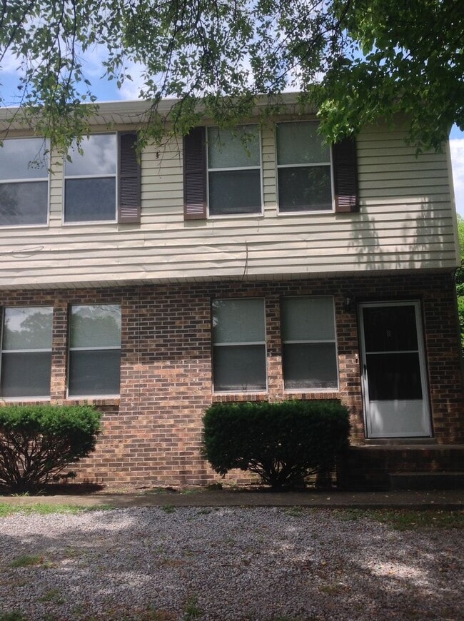 1119 Greenland Ave in Nashville, TN - Foto de edificio - Building Photo