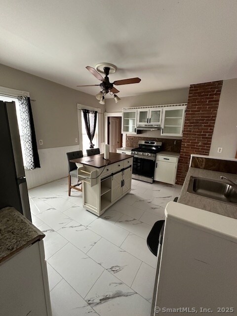 196 Ashley St-Unit -2 in Hartford, CT - Building Photo