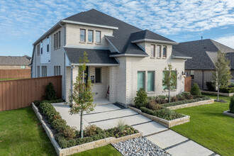 Heartland in Forney, TX - Foto de edificio - Building Photo