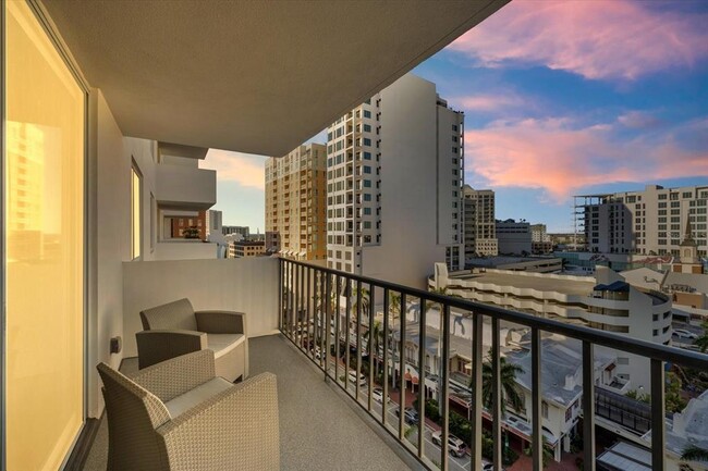 property at 101 S Gulfstream Ave