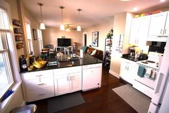 59 Fairmont St, Unit 1 in Arlington, MA - Building Photo - Building Photo