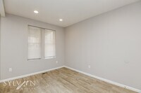 3018 Presstman St photo'