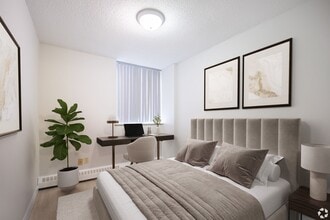 Tomken Place in Mississauga, ON - Building Photo - Building Photo