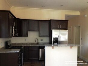 13 Sparhawk St, Unit 3 in Boston, MA - Building Photo - Building Photo