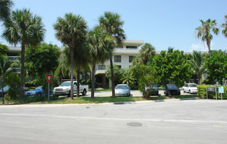 291 Bal Bay Dr Apartments