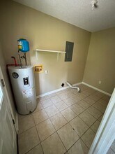 121 Deerwood Ct in Hinesville, GA - Building Photo - Building Photo