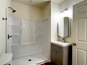 584 Cypress Ave in Los Angeles, CA - Building Photo - Building Photo